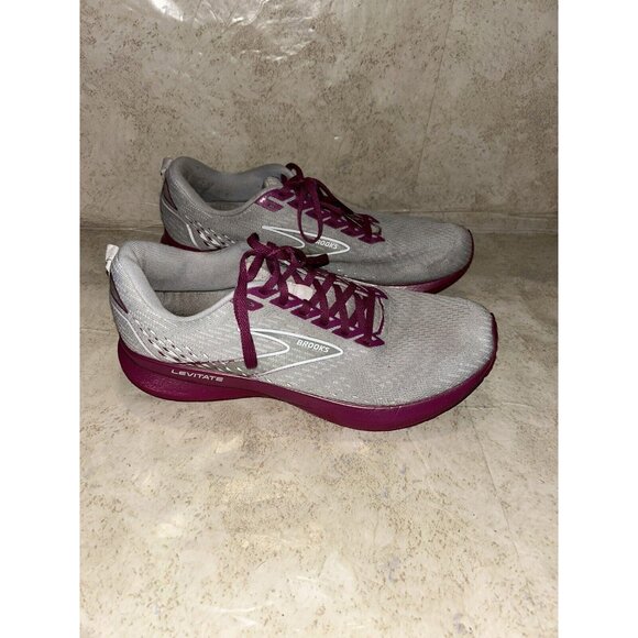 Brooks Levitate 5 GTS Gray Pink Comfort Low Top Running Shoes Womens Size 11 - Picture 2 of 10